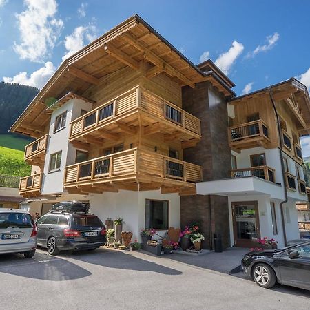 Hotel Burgschrofn ทักซ์ ภายนอก รูปภาพ