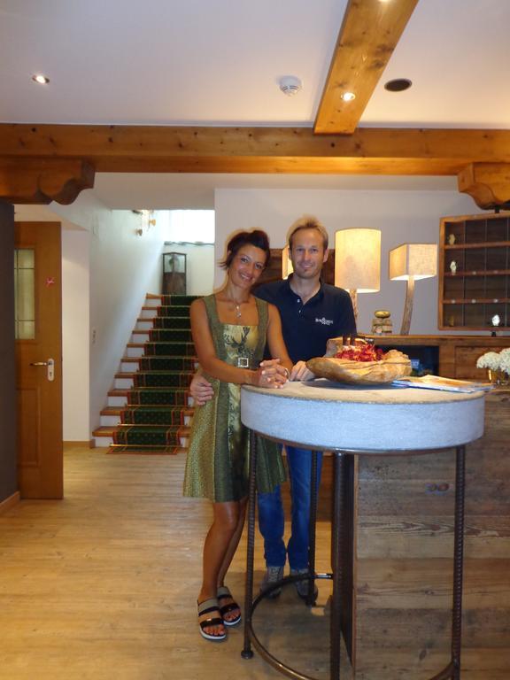 Hotel Burgschrofn ทักซ์ ภายนอก รูปภาพ
